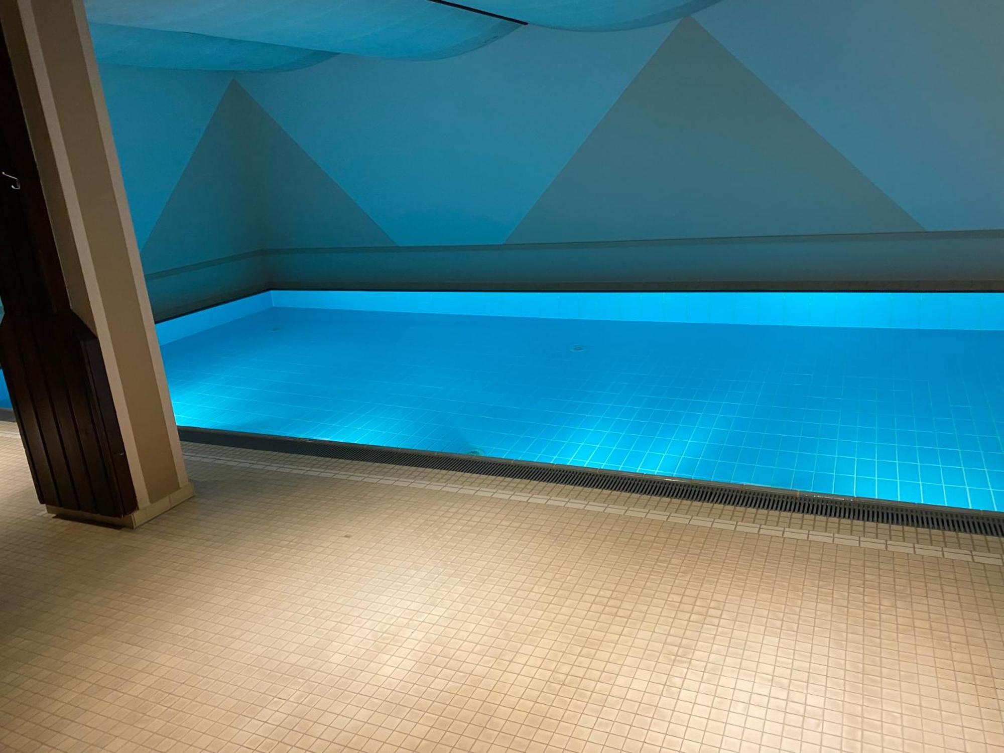 Workation Nature View Mit Balkon, Indoor Pool, Kueche Tiefgarage Auf Anfrage ヴィースバーデン エクステリア 写真