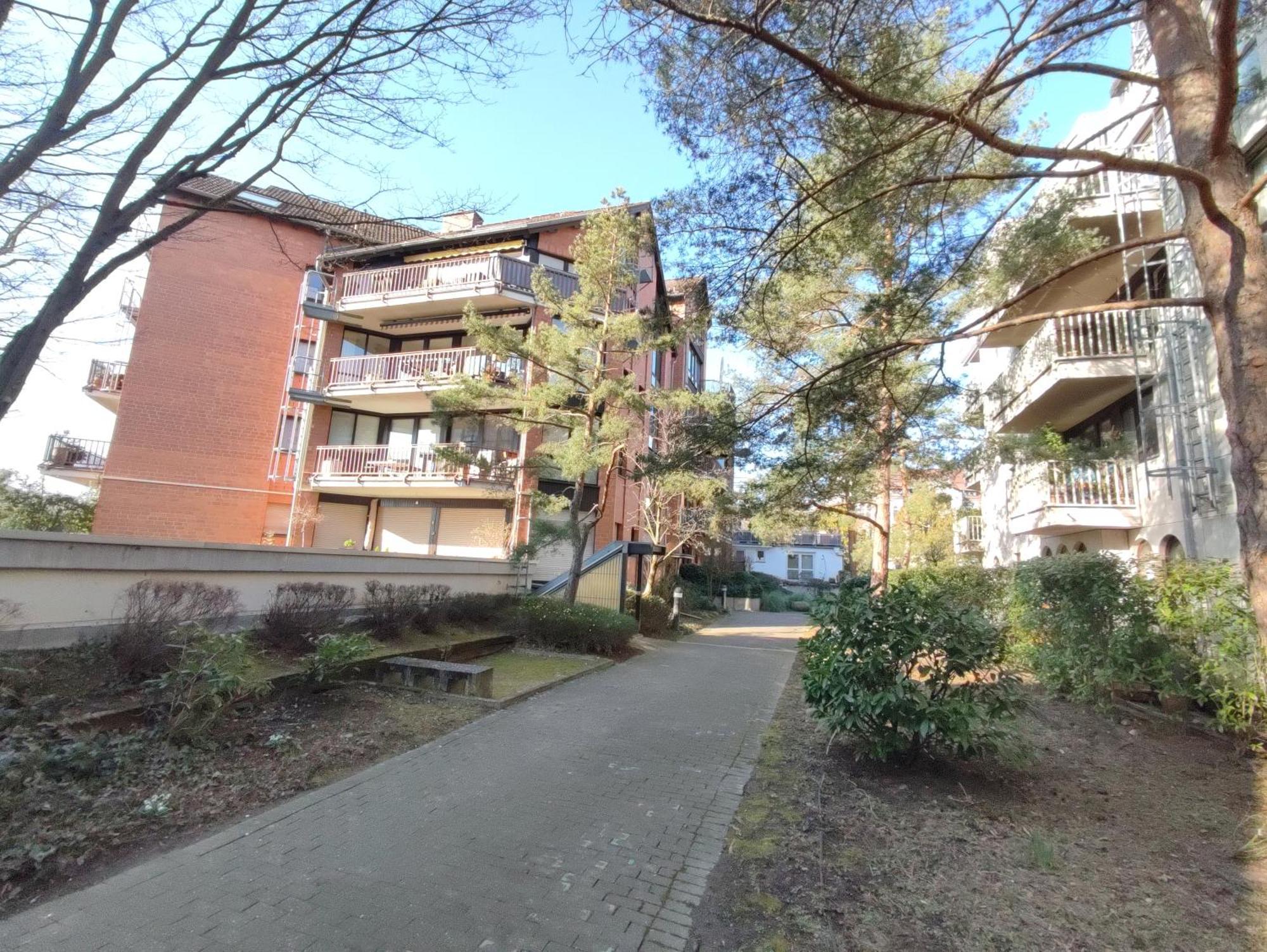 Workation Nature View Mit Balkon, Indoor Pool, Kueche Tiefgarage Auf Anfrage ヴィースバーデン エクステリア 写真