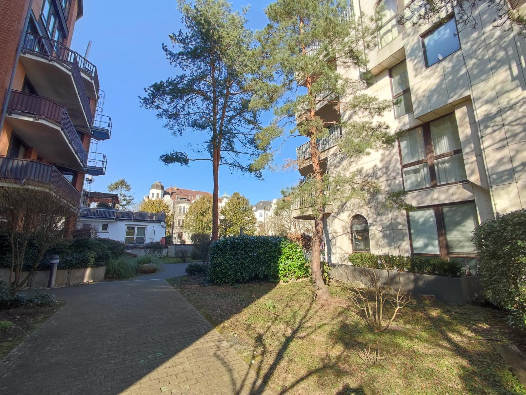 Workation Nature View Mit Balkon, Indoor Pool, Kueche Tiefgarage Auf Anfrage ヴィースバーデン エクステリア 写真